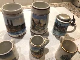 Lot 10 Stück Bier-Humpen mit Souvenir-Motiven aus aller Welt