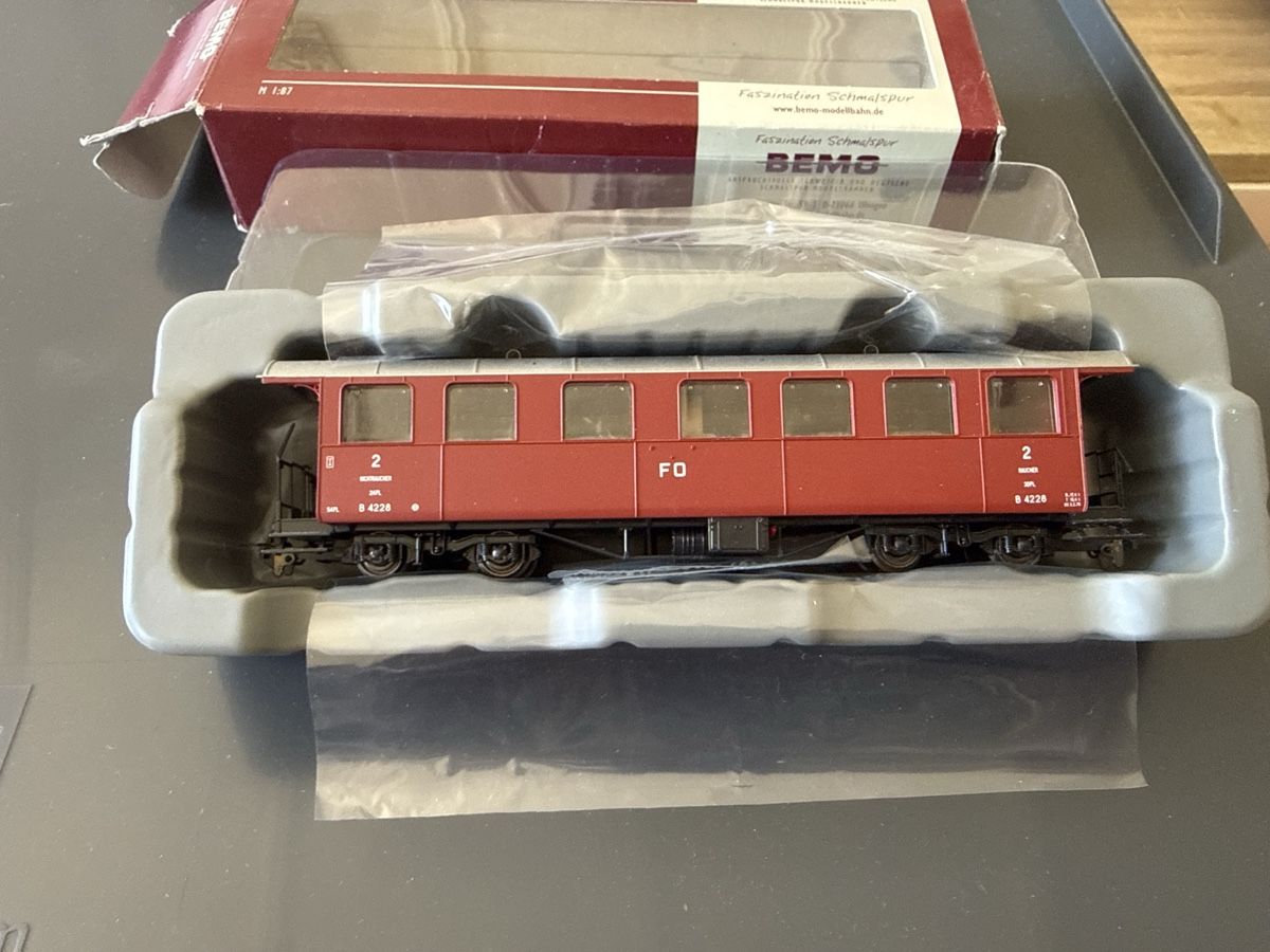 Bemo Modelleisenbahnen: Bemo FO/RhB Plattformwagen – Gebraucht aus Thusis von Jasmin1991995