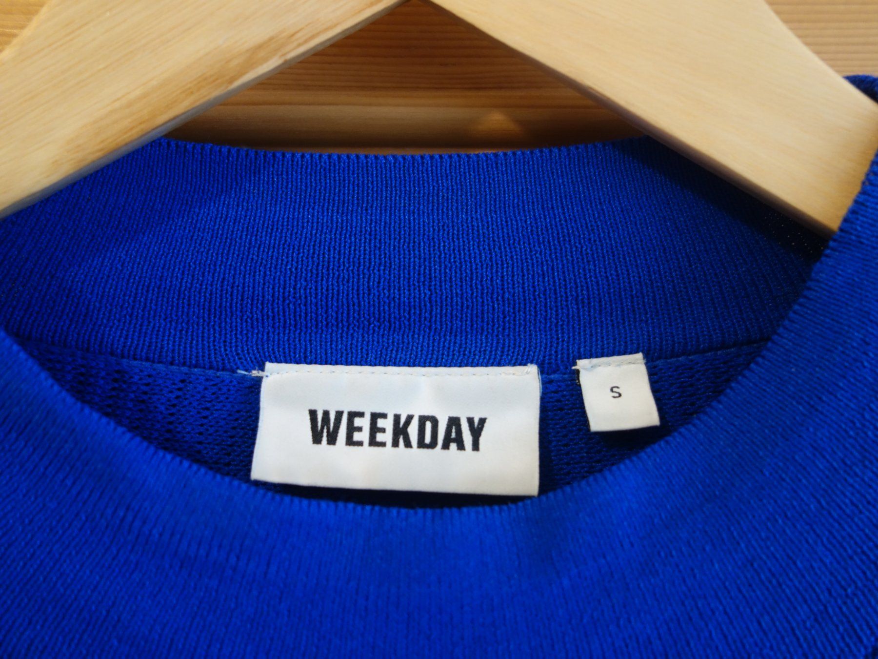 Weekday Pullover & Sweatshirts: Pulli – Gebraucht aus Zürich von srrrah 1