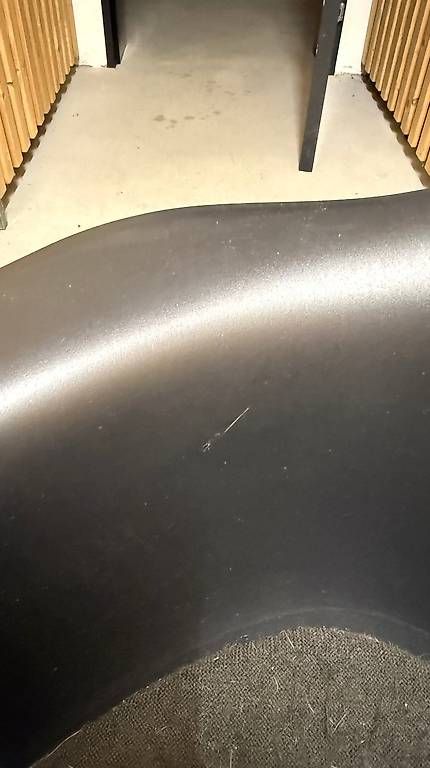 Vitra Sedie: Vitra Eames Plastic Armchair PACC, Drehstul – Usato da Zürich venduto da Yakuza7 2