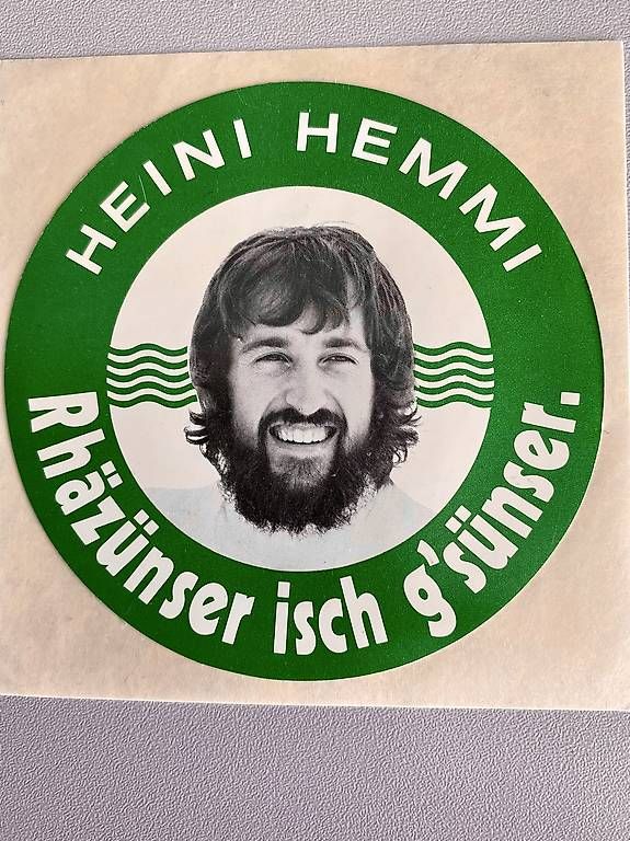 Sticker: Rhäzünser isch g'sunser – Usato da Domat-Ems venduto da Orbit43
