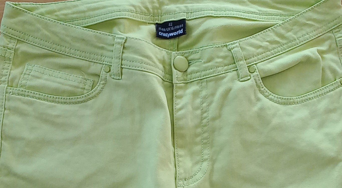 Jeans: 3 Damen Jeans Gr. XL – Usato da Thayngen venduto da andielsener 2