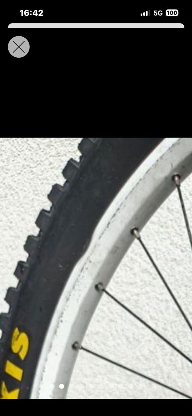 Commencal Vélos: Commencal Supreme racing V2 (Enduro) – D'occasion à Dietikon par BaNaDar 9
