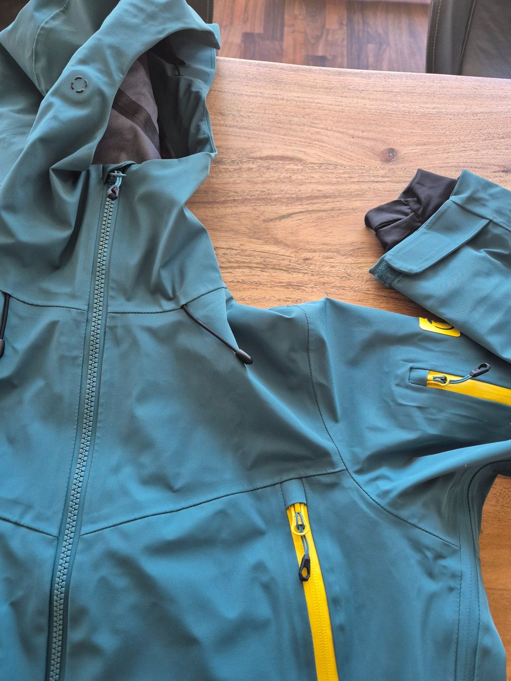 Trevolution Giacche: Trevolution Hardshell Jacke Gr.S Waterproof 15000 – Nuovo (secondo la descrizione) da Stettlen venduto da Kia3 8