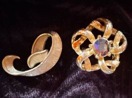 2 Vintage Broschen , Farbe Gold, vergoldet