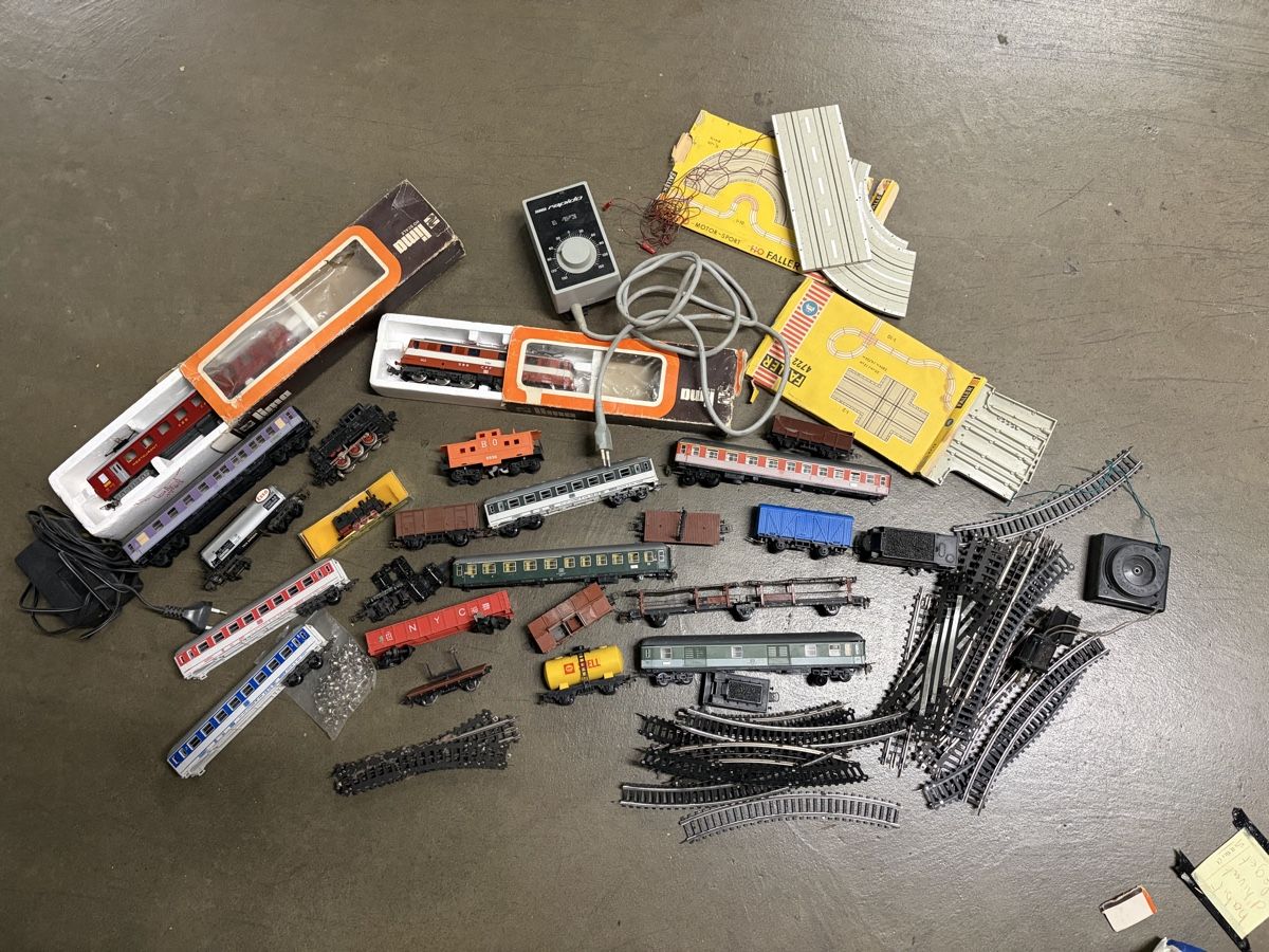 Lima Modellini di ferrovie: Lot de trains miniatures accessoires – Difettoso da Lausanne venduto da yan_x87v