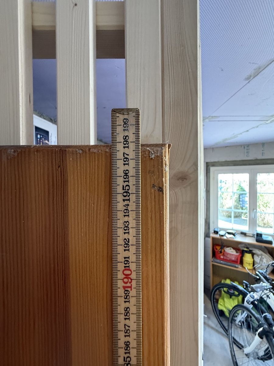 Porte: Massive Holztüre – Usato da Steckborn venduto da Diana.84 2