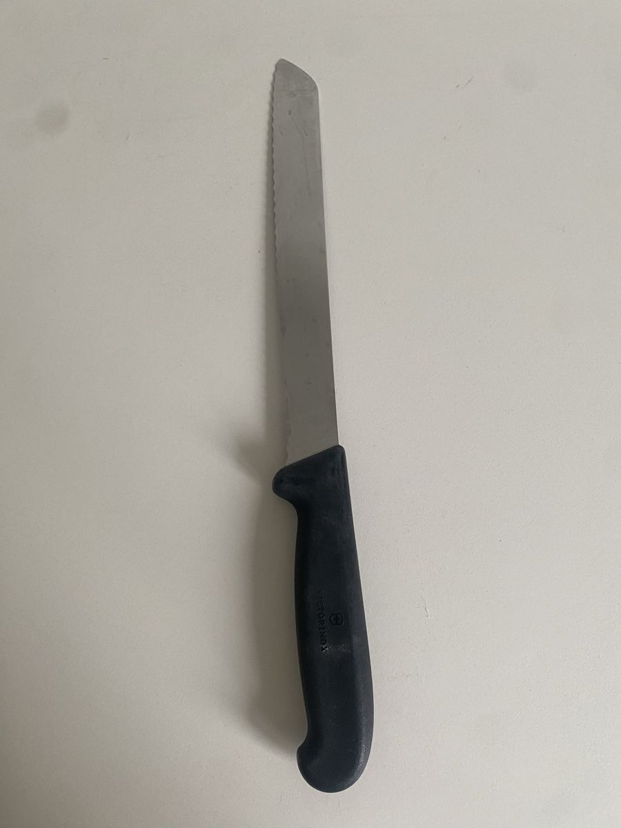 Victorinox Coltelli da cucina: Victorinox bread knife – Usato da Thalwil venduto da zhe_69pd