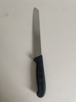 Victorinox bread knife
