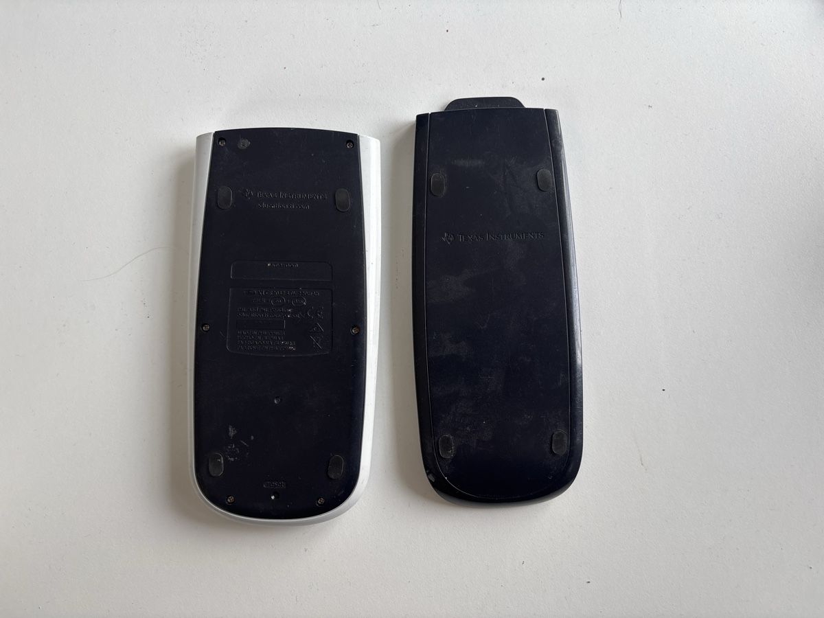 Texas Instruments Calcolatrici tascabili: Taschenrechner Texas Instruments TI-30X Plus gebraucht – Usato da Zürich venduto da carlmitk 1