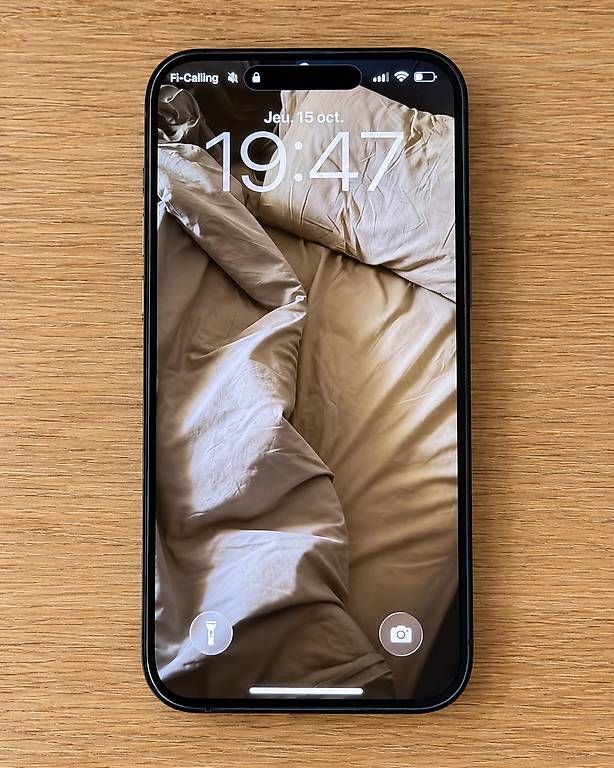 Handys / Smartphones: iPhone 15 PRO MAX 512 GO  – Neu und originalverpackt aus Prilly von ame_8hgl