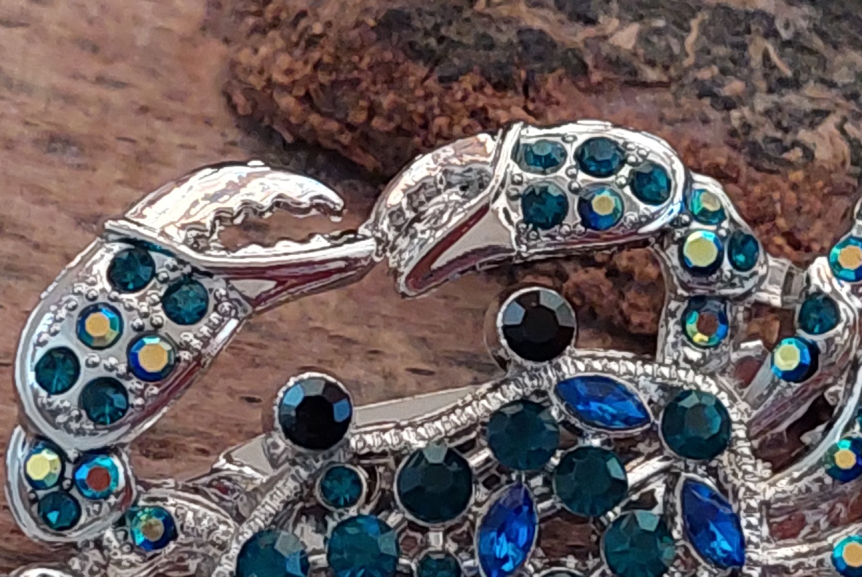 Broschen & Nadeln: Hübsche Brosche Krabbe Krebs mit Strass blau grün – Neu (gemäss Beschreibung) aus Oberwil BL von Chewbacca184 4