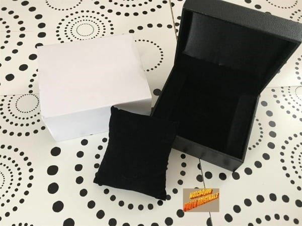 Uhrenboxen: BOX ECRIN  WATCH CASE / SCHACHTEL - NEUTRAL - NEW !!! – Neu (gemäss Beschreibung) aus Epalinges von dream-watch