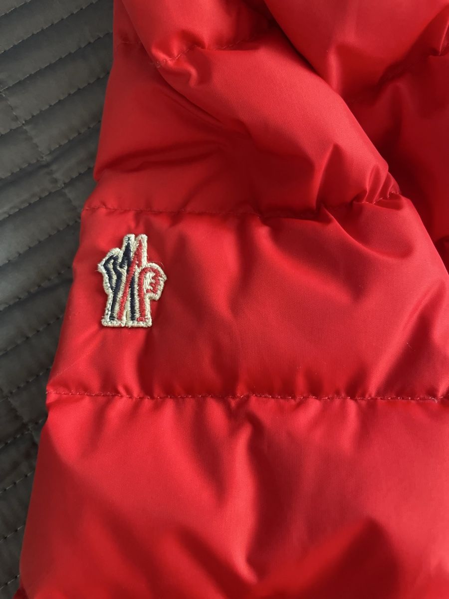 Moncler Giacche: Moncler Grenoble Red Down Vonne Jacket size 1 (S) – Usato da Embrach venduto da lau_2gtp 8