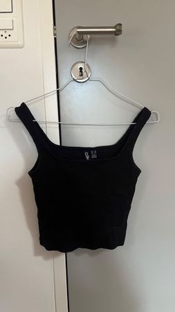 Top donna nero taglia XS nuovo