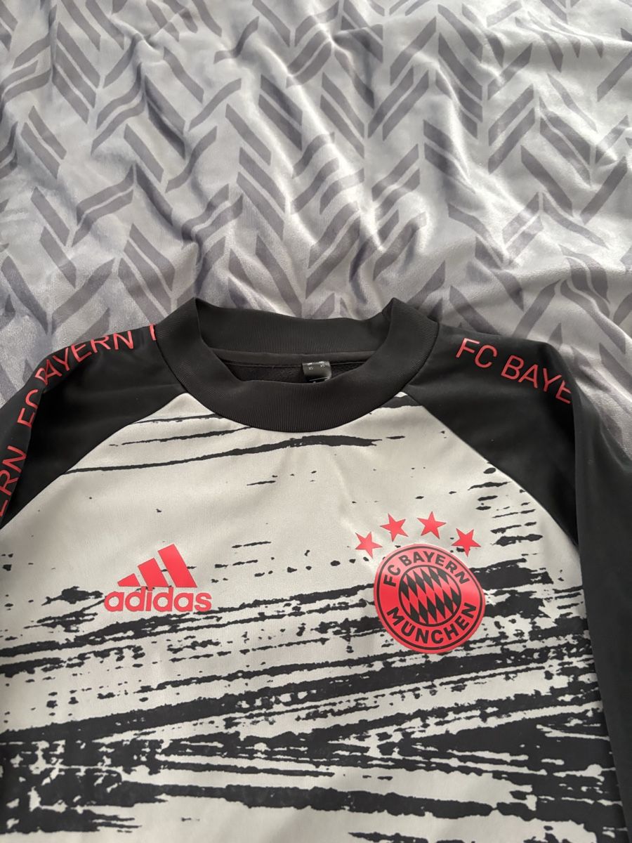 Adidas Maglioni & Felpe: Fc Bayern Longsleeve Xs – Nuovo (secondo la descrizione) da Wengen venduto da Kienzler240509 1