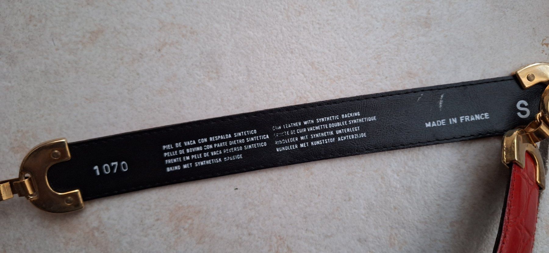 Cinture: Ceinture rouge Vintage 80cm – Usato da St-Triphon venduto da Jldr0 4