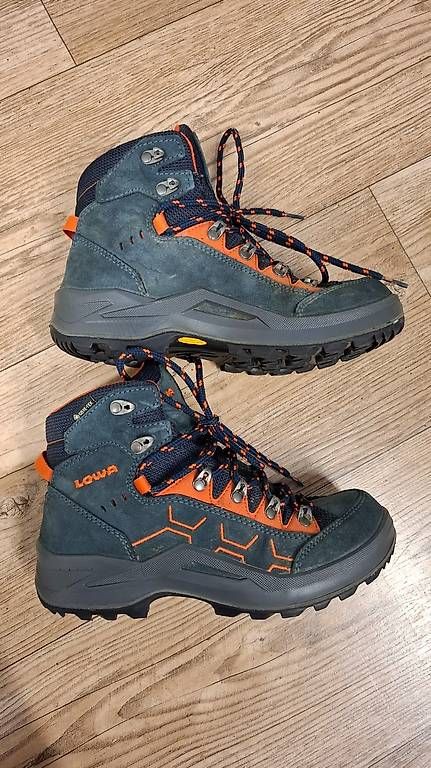 Lowa Chaussures garçon: LOWA Kinderwanderschuhe Grösse 36 – D'occasion à Konolfingen par sko_r5yd 4