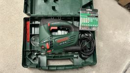 Bosch PST 700 PE Stichsäge 600W mit Koffer + Sägeblätter