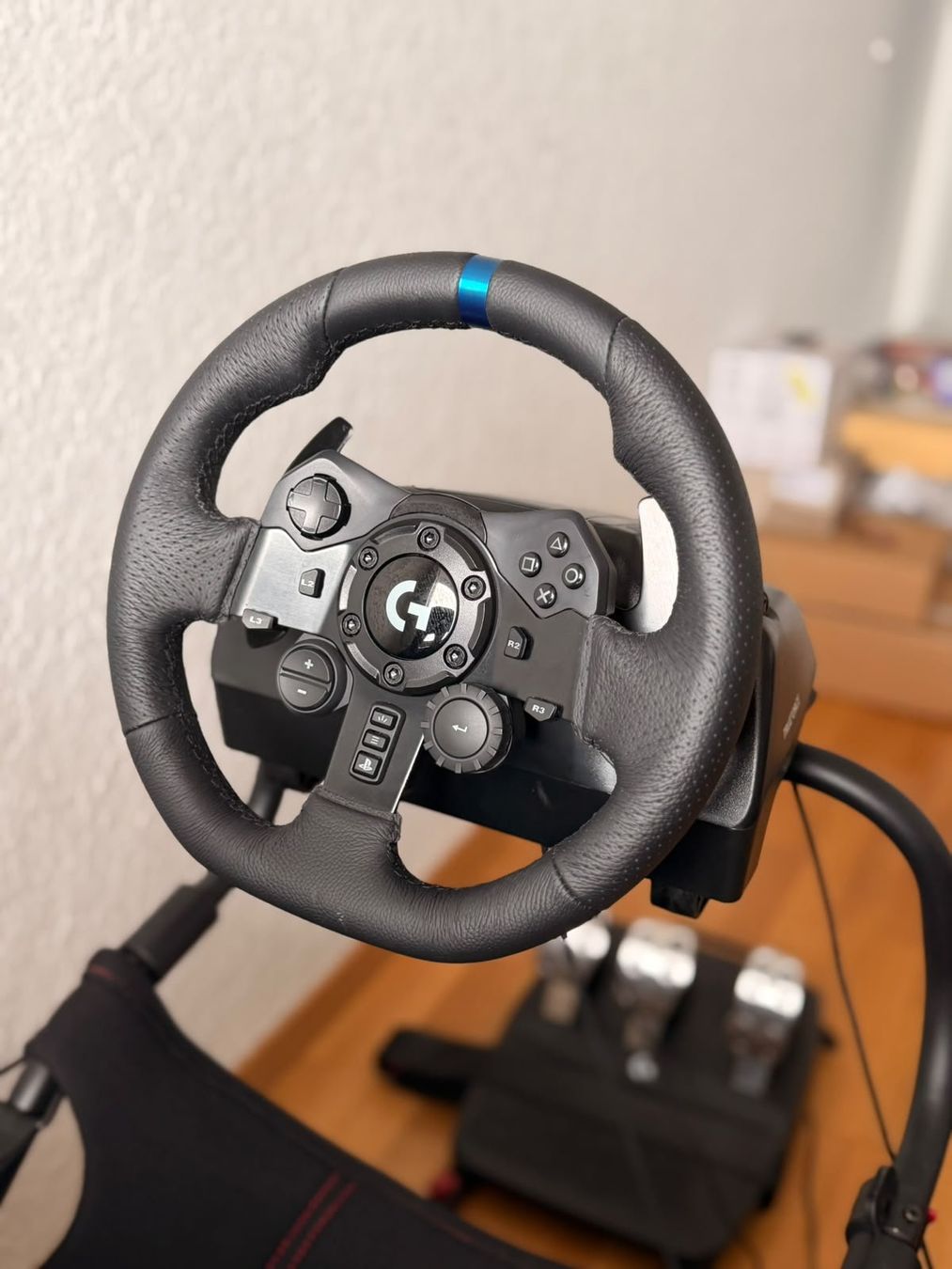 Logitech Controller: Playseat Challenge mit Logitech G923 Set gebraucht – Usato da Bern venduto da vad_v8s6