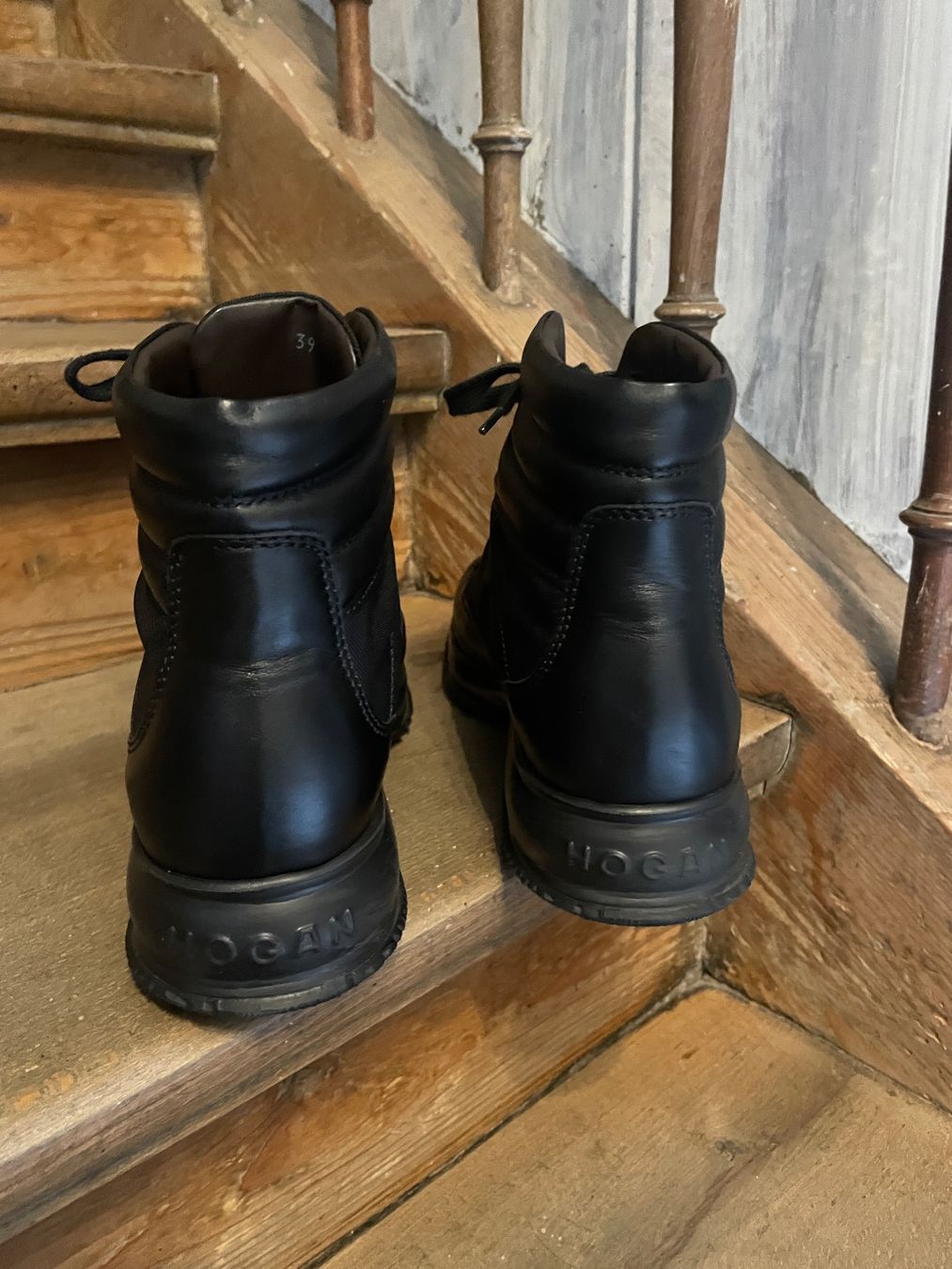 Hogan Scarpe da donna: HOGAN Winterschuhe, schwarz, Gr. 39 1/2 – Usato da Baar venduto da koala9 3