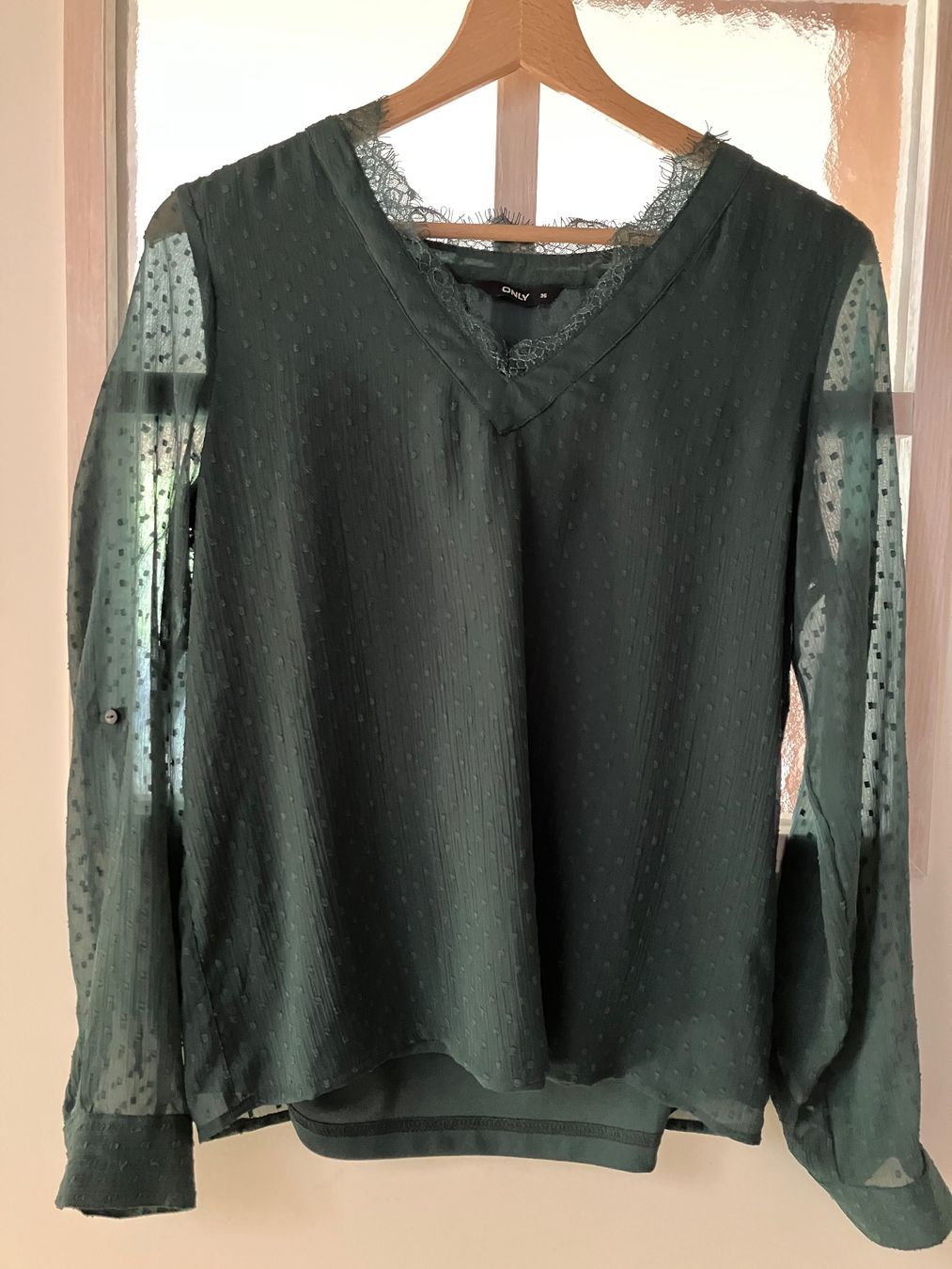 Vero Moda Camicette: Dunkelgrüne Bluse Gr.36 Langarm leicht – Nuovo (secondo la descrizione) da Magden venduto da Anthurium11