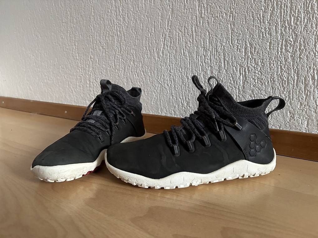 Vivobarefoot Scarpe da uomo: Vivo Barefoot Schuhe Gr 40M – Usato da Savognin venduto da kje_c6rv 1