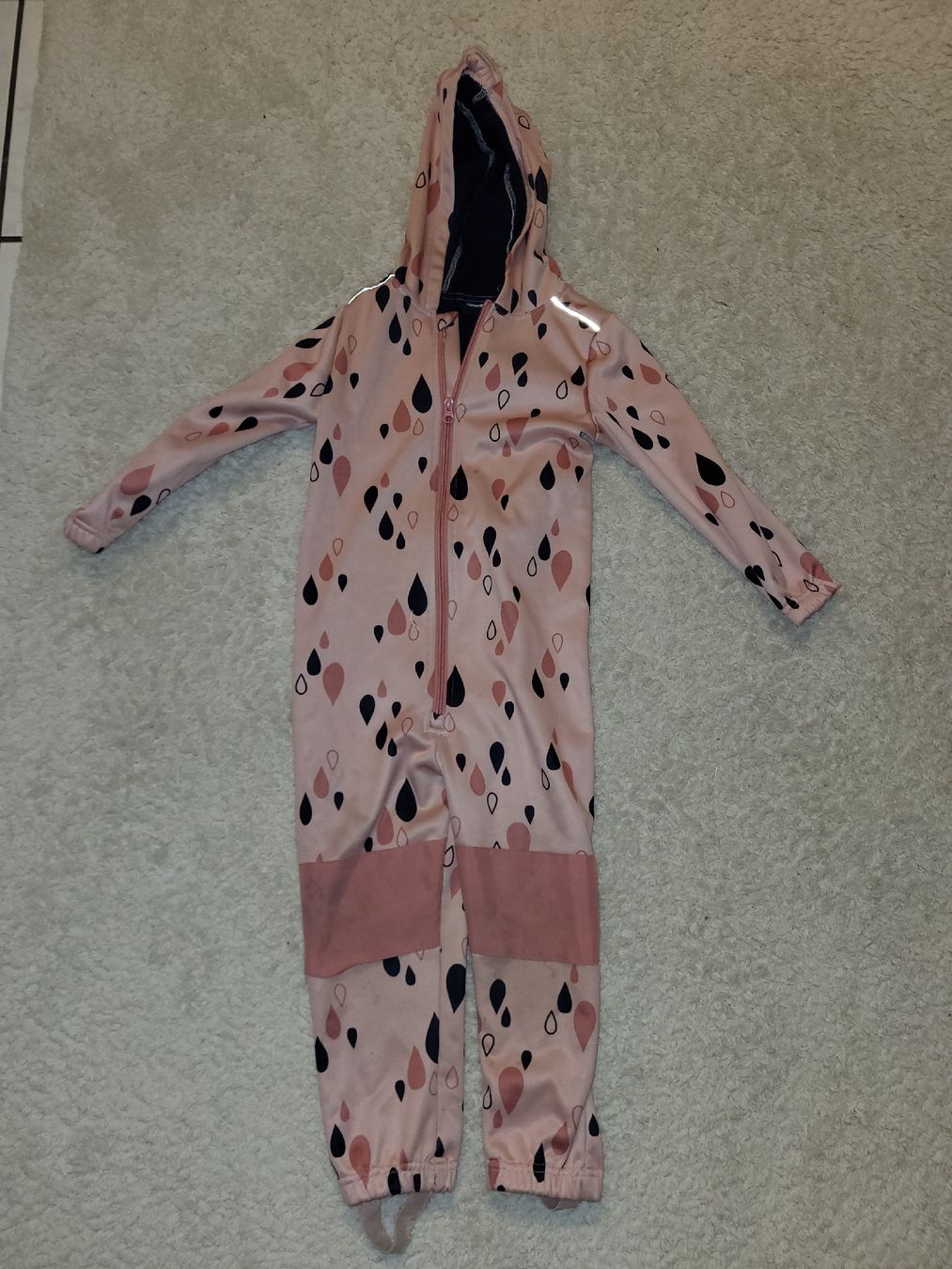 Lupilu Ensembles: Softshell Overall rosa mit Gebrauchsspuren Gr.110/116 – D'occasion à Felben-Wellhausen par Brummbaer90