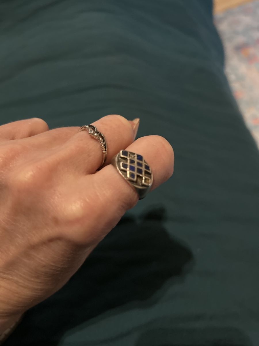 Anelli: Vintage Silberring 925 mit Lapislazuli – Difettoso da Schwyz venduto da Maerzetuepfli