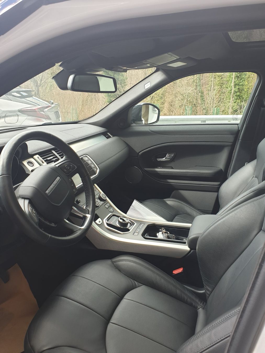 Land Rover Autos: Range Rover Evoque 2.0 Si4 2018 – Gebraucht aus Morges von lad_fg5q 2