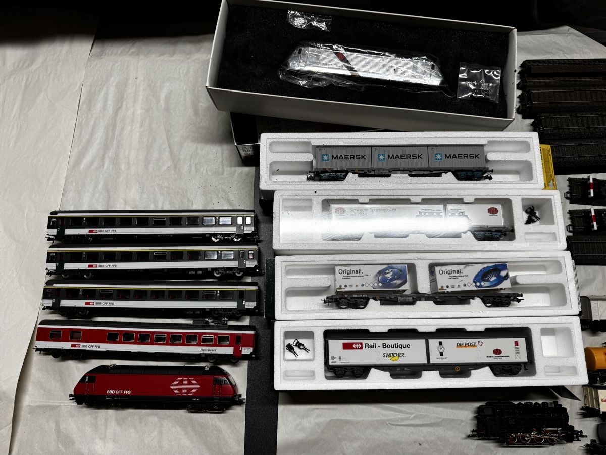 Märklin Modelleisenbahnen: Komplettanlage Märklin – Gebraucht aus Niederurnen von burg58