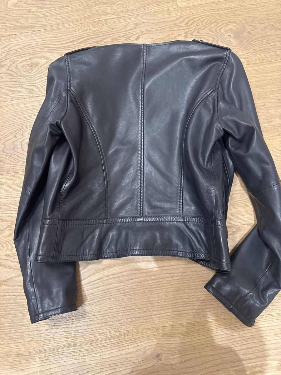 Massimo Dutti Jacken: Wunderschöne Damen Leder Bikerjacke von Massimo Dutti Gr. S – Gebraucht aus Ennetbaden von Katiusia 8