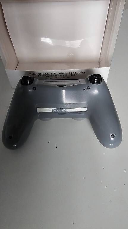 Sony Controller: Sony PS4 Dualshock 4 - 20th Anniversary -  OVP! – Gebraucht aus schaan von Used_Good 1
