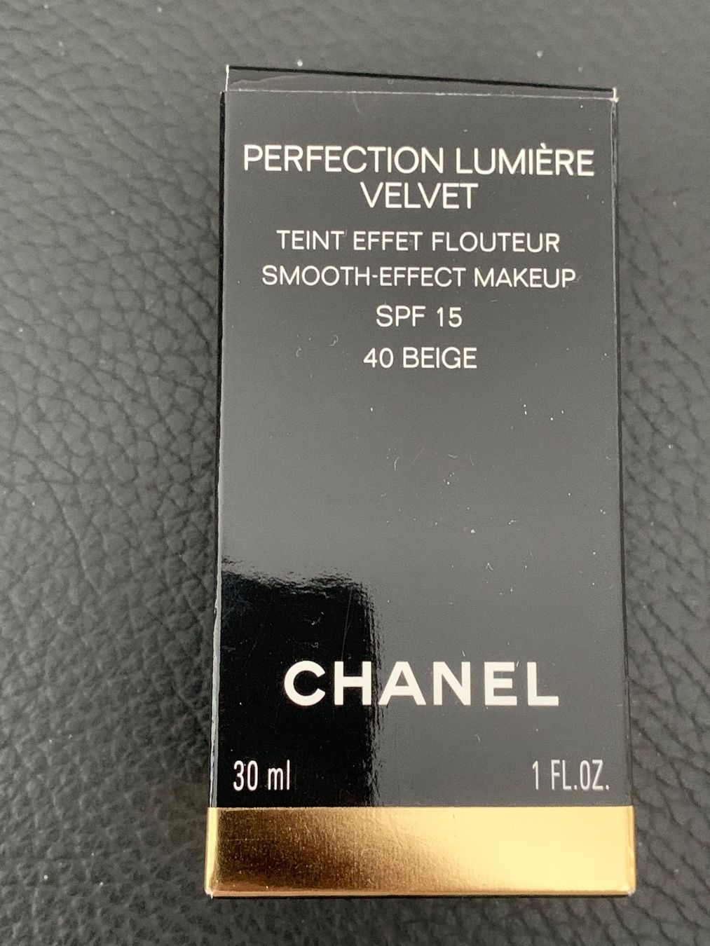 Chanel Make-up: CHANEL Perfection Lumière – Nuovo e nell'imballaggio originale da Locarno venduto da Galbanino