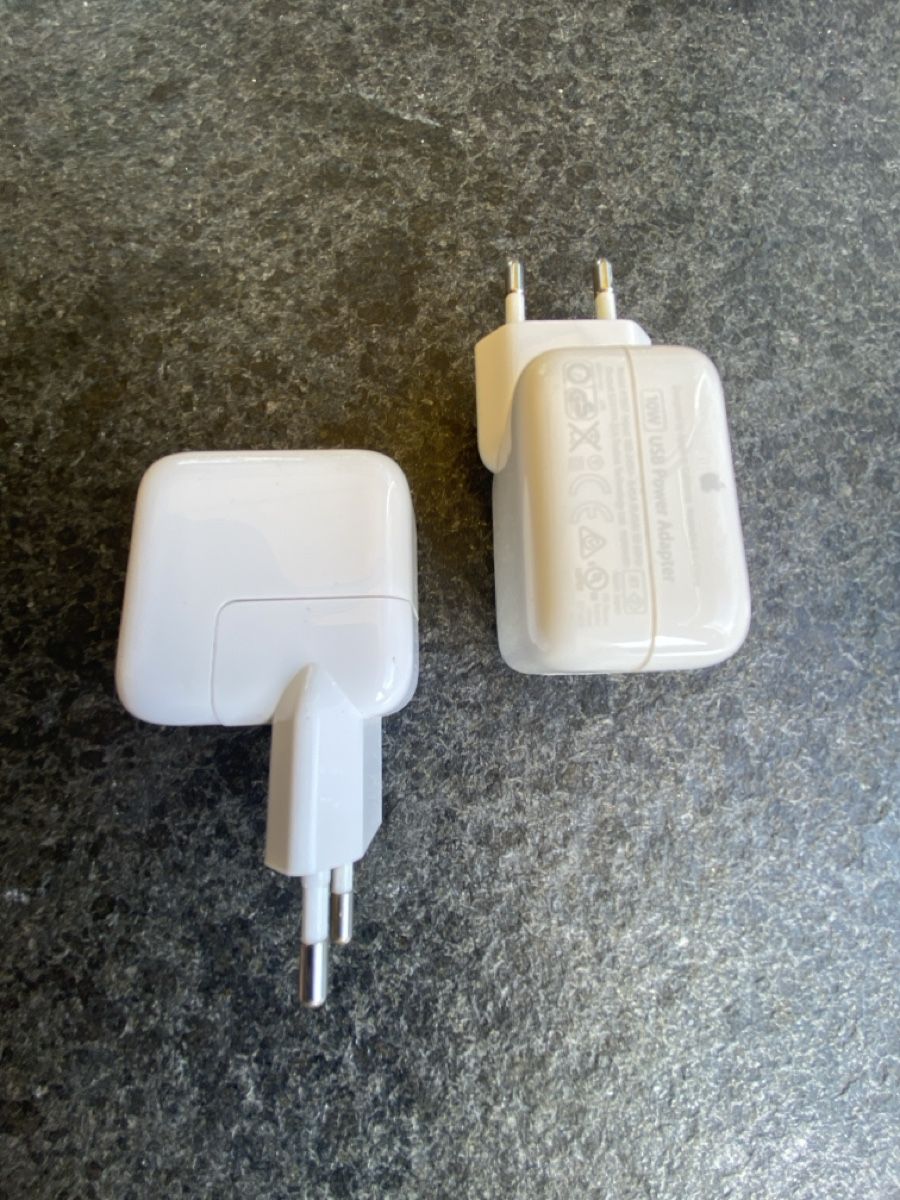Apple Caricabatterie: Original Apple USB Ladegerät 10W – Usato da Rheinfelden venduto da pru_9fqg 1