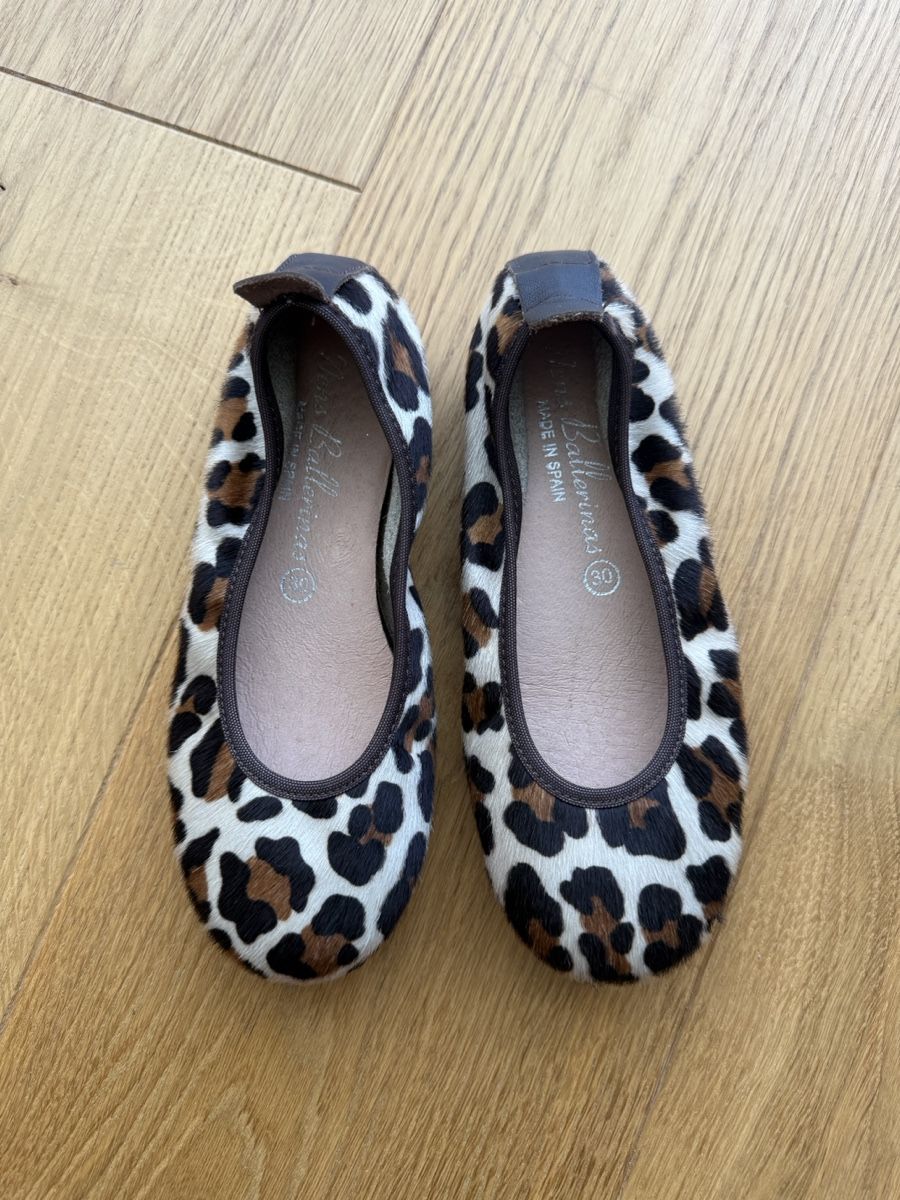 Scarpe per ragazze: Nenas Ballerina mit Leo-Muster, Grösse 30 – Nuovo (secondo la descrizione) da Grenchen venduto da Veracava