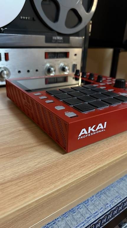 Akai Musikinstrumente: Akai MPC One+ – Gebraucht aus Lugano von carlosrgomes 2