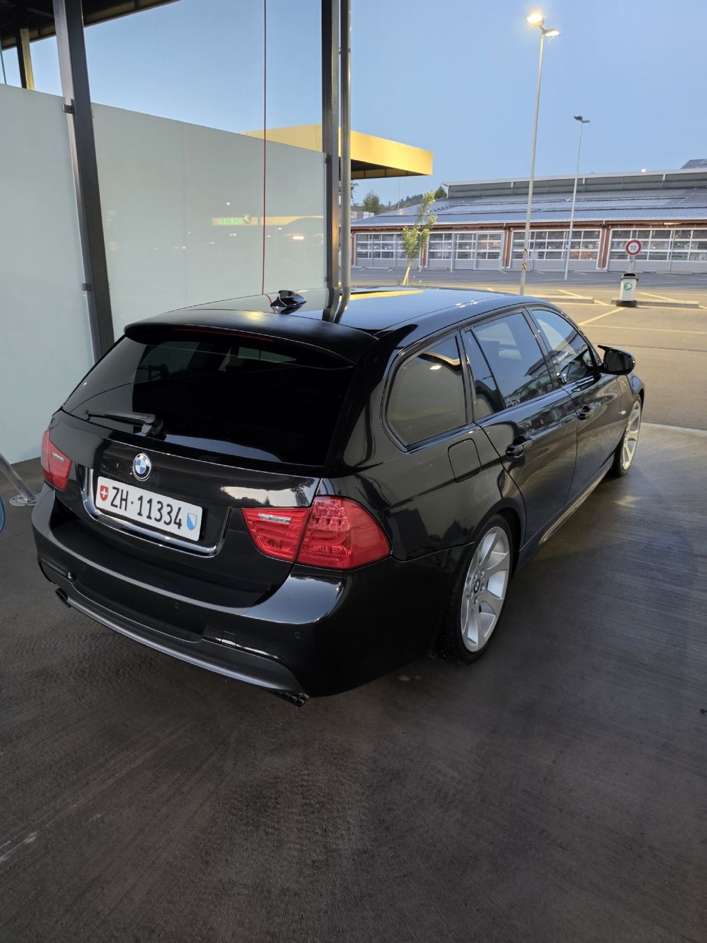 BMW Autos: BMW 320d Individual ab MFK – D'occasion à Winterthur par BrunoToretto 2