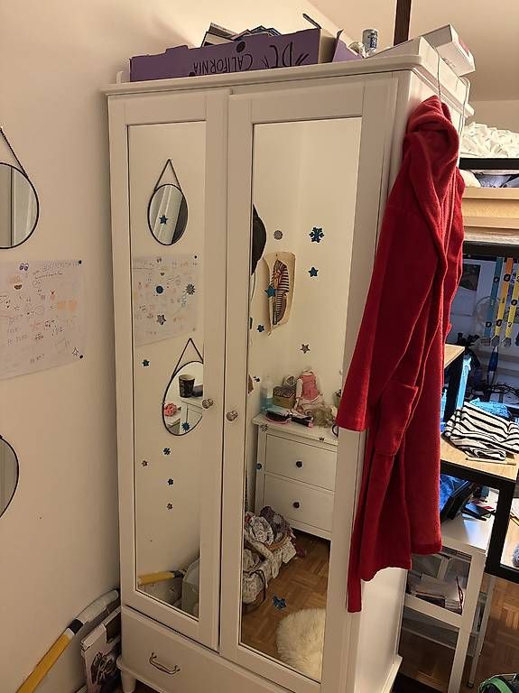 Armadi: Armoire enfant – Usato da Lausanne venduto da peterv1