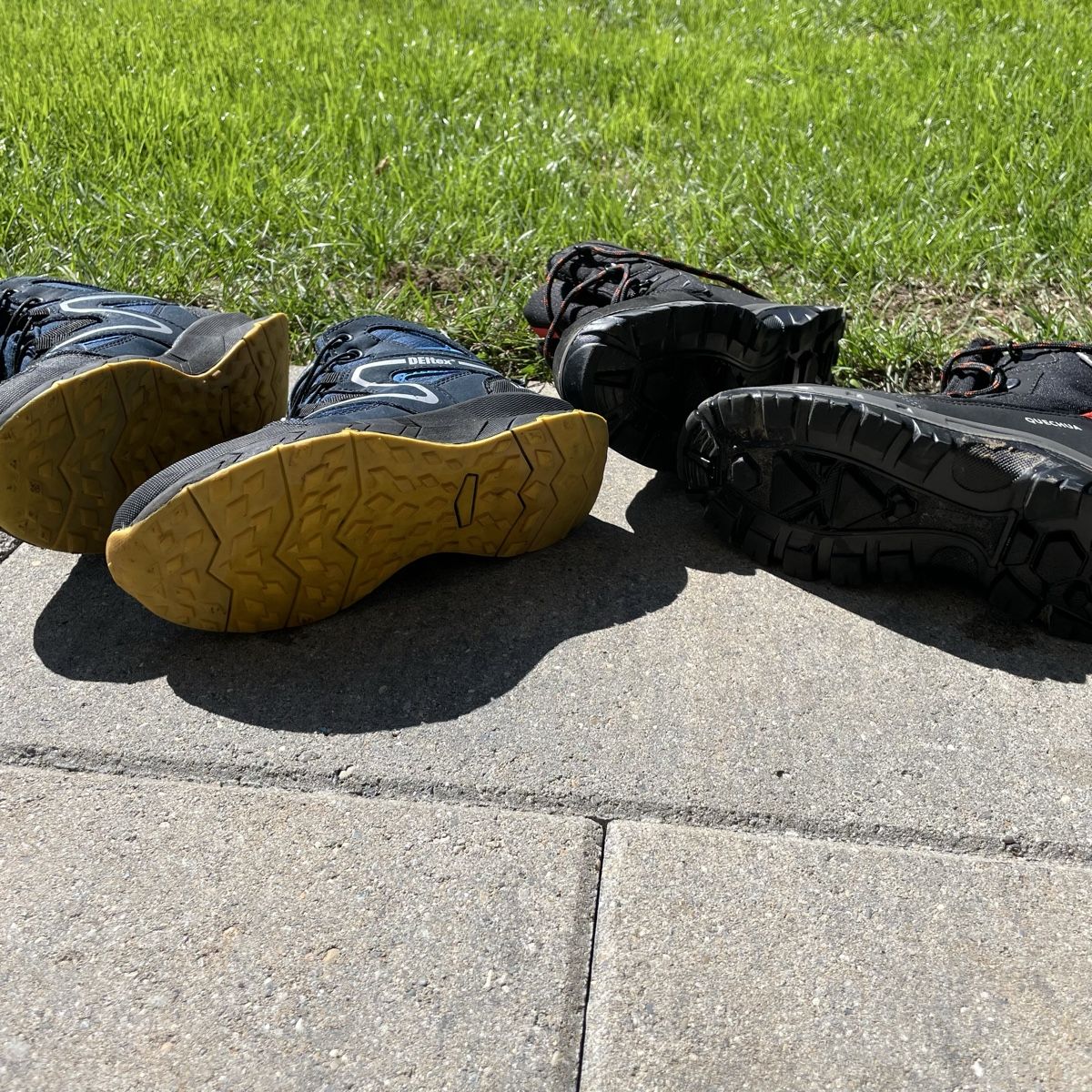 Scarpe per ragazzi: 2 Paar Wanderschuhe 33  – Usato da Oetwil am See venduto da mar_t7ct 2
