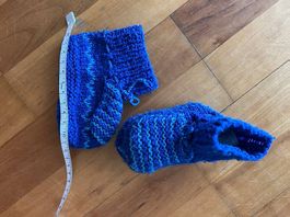 Babyschuhe Baby-Schühchen eingestrickt 100% Wolle