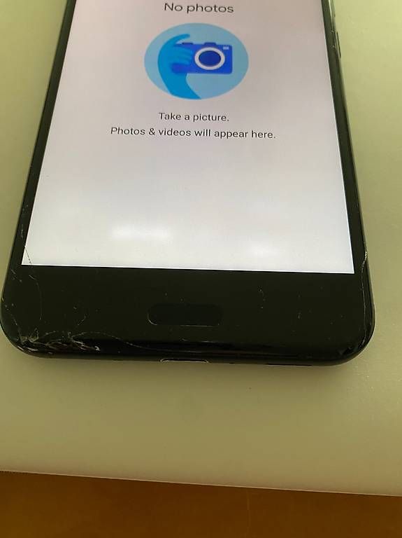 HTC Telefoni cellulari / Smartphones: HTC U11 – Usato da Flawil venduto da oie123b 3