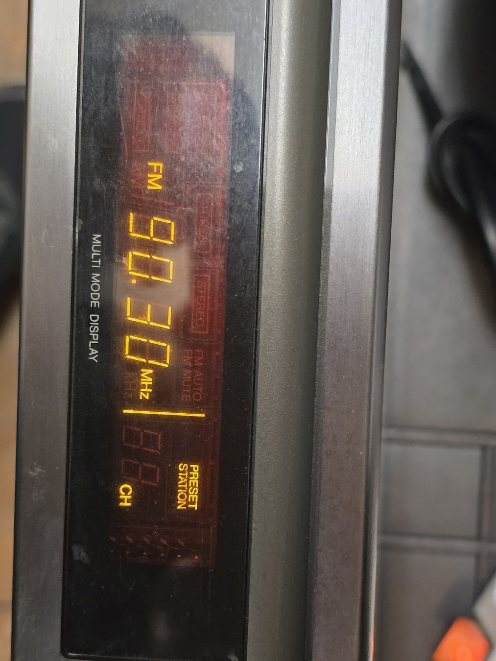 JVC Radio: Radio JVC FX-341L – Usato da Lenzburg venduto da cameleoncolor 1