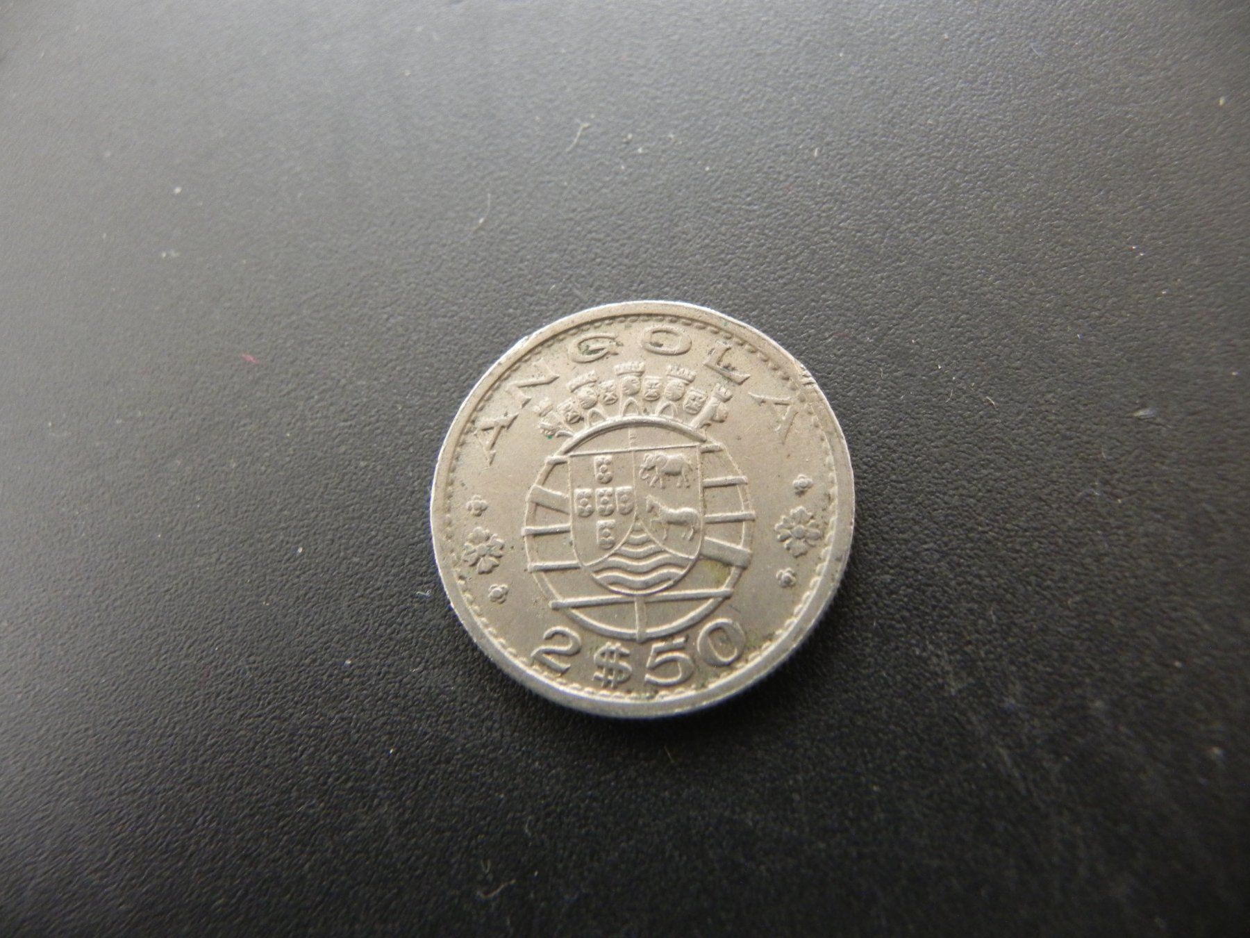 Alle Münzen: Angola 2.50 Escudos 1969 – Gebraucht aus Biel/Bienne von Gogolozi