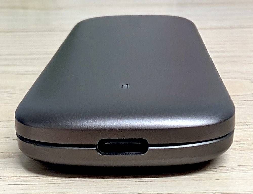 Dischi rigidi: UGreen SSD 2TB USB-C Externe Festplatte – Usato da Richterswil venduto da plisandro 3