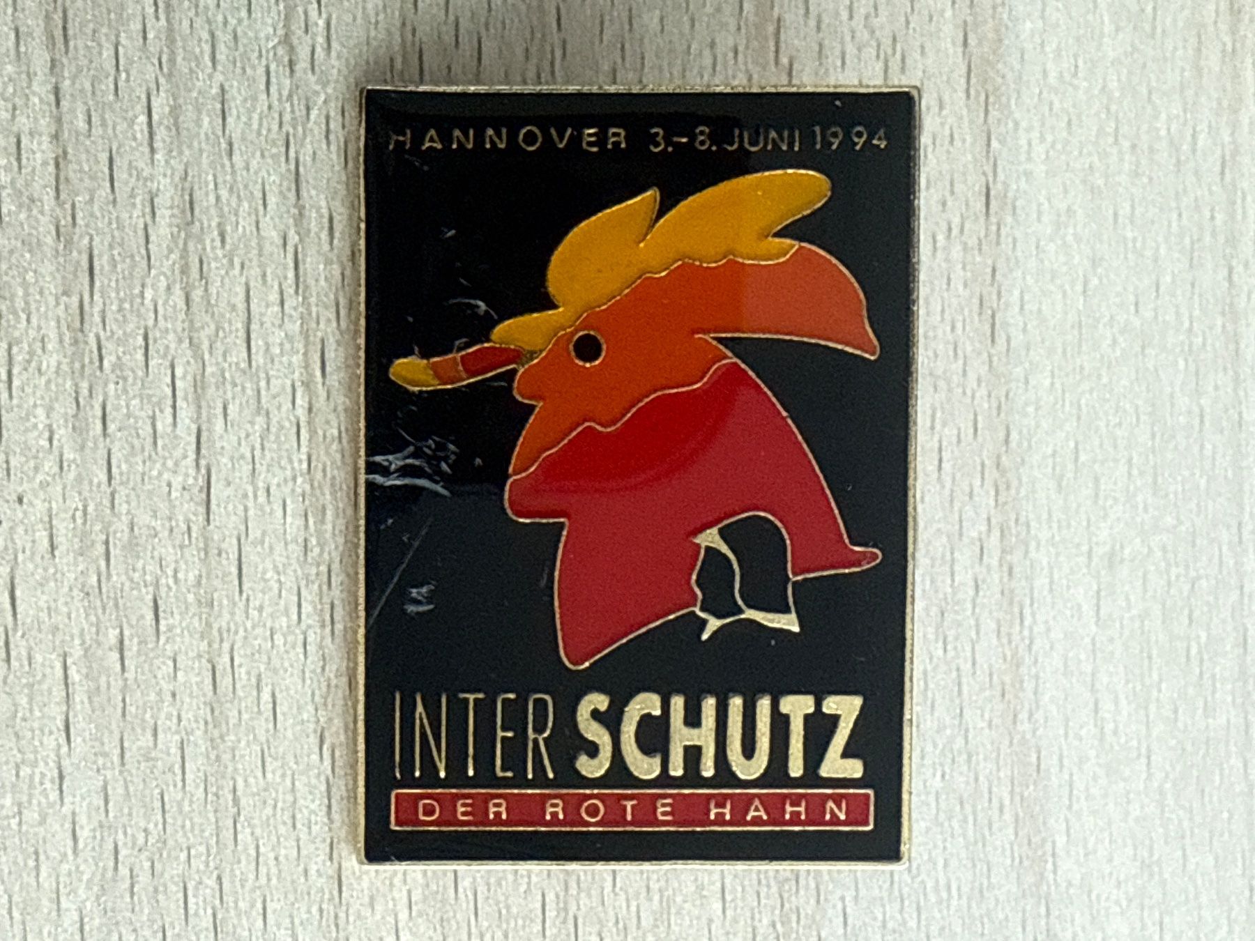 Placchette & Badge: Pin Inter Schutz Hannover 1994 – Usato da Glattbrugg venduto da Schweigmatt
