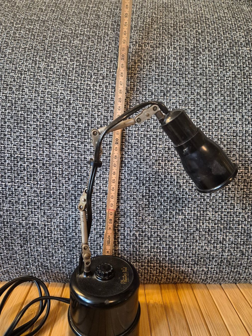 Lampade: Goldschmiede Lampe mit flexiblem Arm – Usato da Basel venduto da Kurioses 5