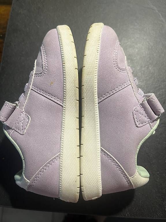 Scarpe per ragazzi: Schuhe KangaRoos – Usato da Riehen venduto da Muesimues 2
