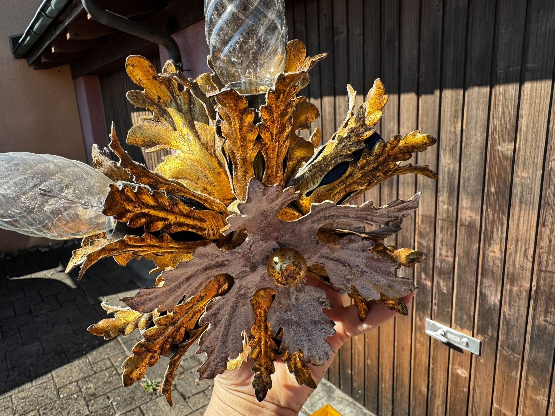 Kronleuchter & Deckenlampen: Goldene Deckenlampe  – Gebraucht aus Egg b. Zürich von Brocki_Insel_Egg 3