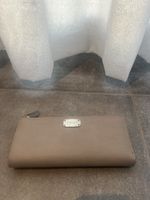 Graues Michael Kors Portemonnaie